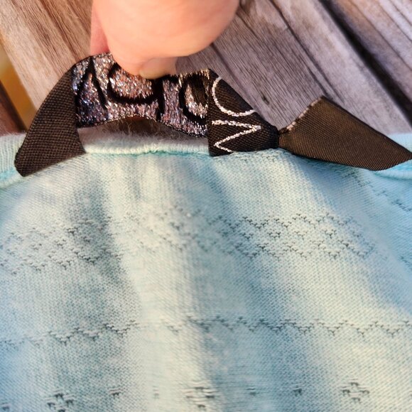 DAINTY VOLCOM 3/4 Sleeve Women's Medium Mint Green Shirt Bow Detail Gem ROMANTIC - Picture 8 of 9